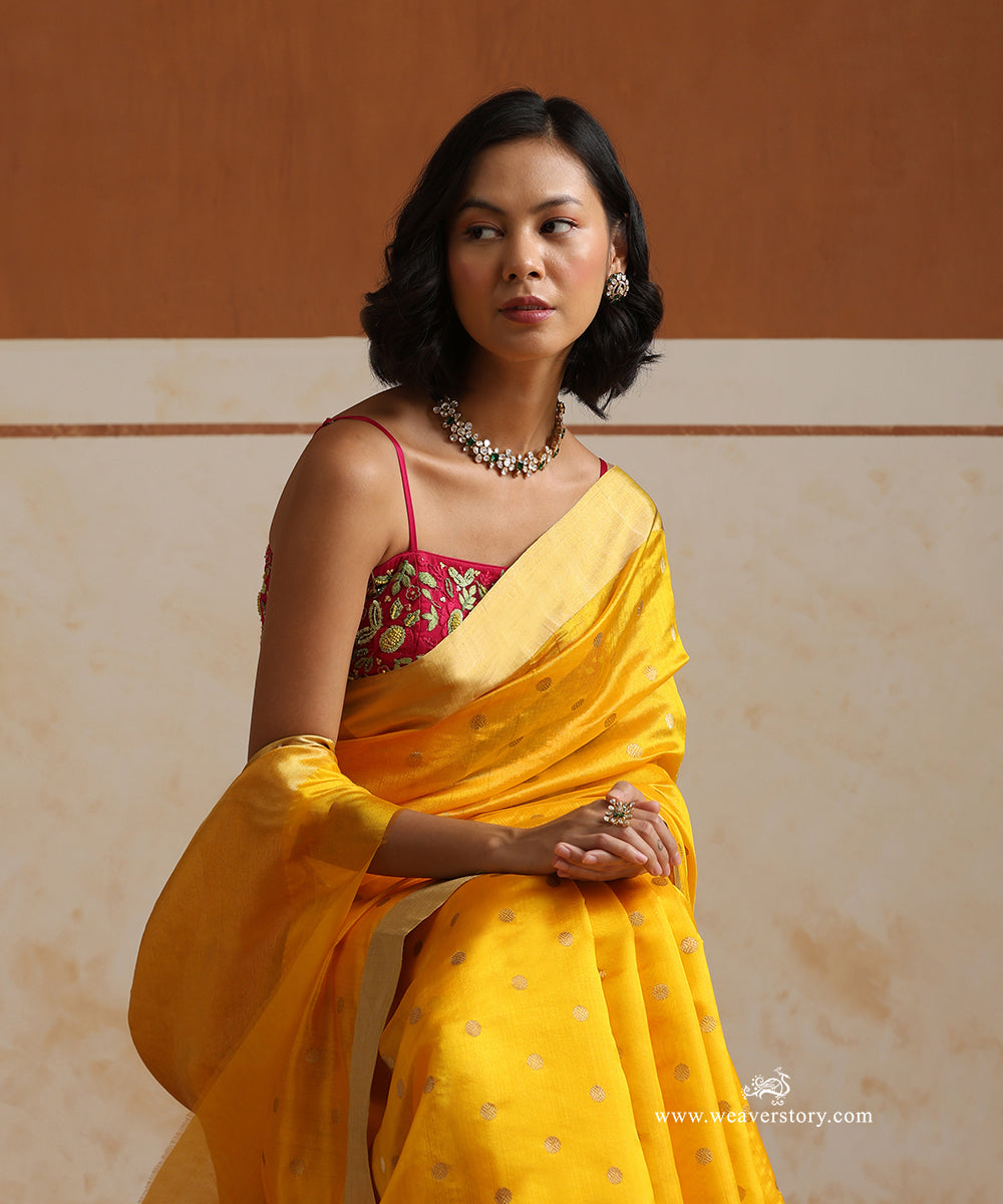 Handloom_Yellow_Pure_Silk_Chanderi_Saree_With_Gold_Polka_Dots_WeaverStory_01