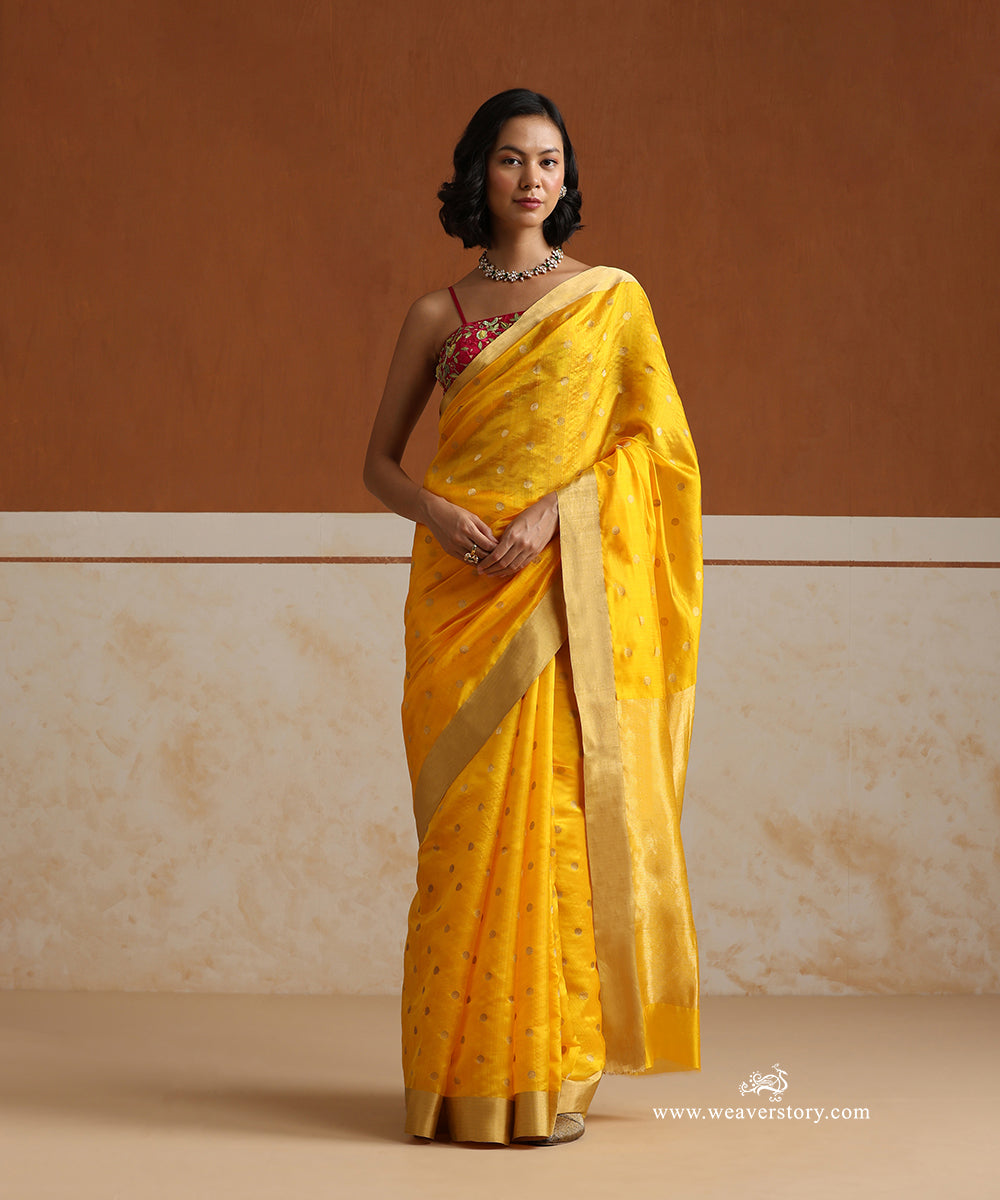 Handloom_Yellow_Pure_Silk_Chanderi_Saree_With_Gold_Polka_Dots_WeaverStory_02