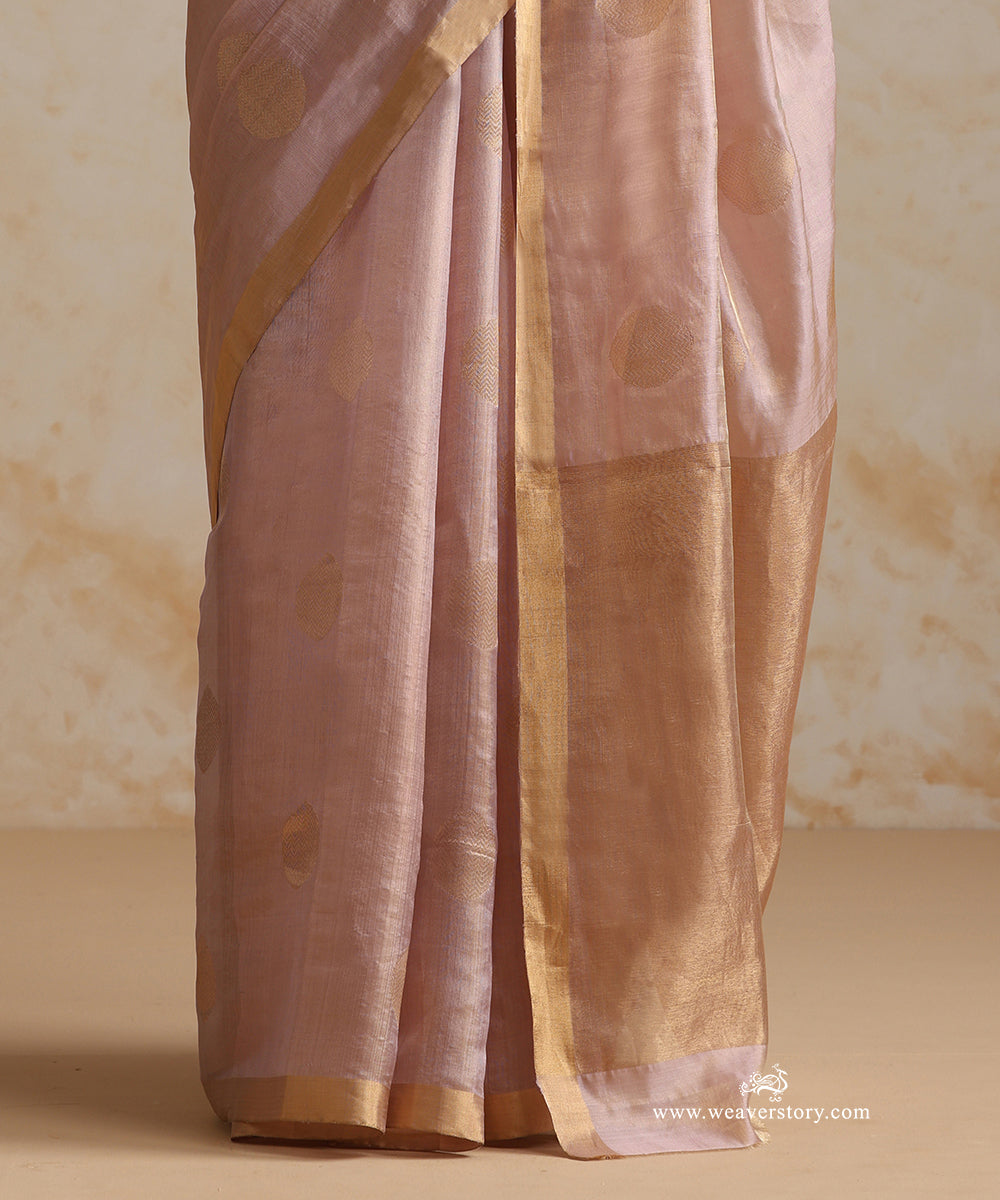 Handloom_Old_Rose_Pure_Soft_Silk_Tissue_Chanderi_Saree_With_Gold_Polka_Boota_WeaverStory_04