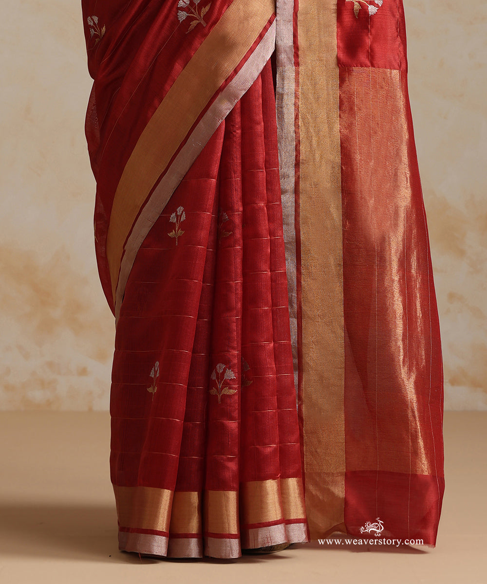 Handloom_Rust_Pure_Soft_Silk_Chanderi_Saree_With_Tulip_Boota_WeaverStory_04