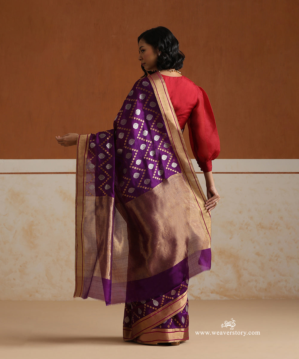 Handloom_Purple_Pure_Soft_Silk_Chanderi_Saree_With_Gold_Small_Flowers_Saffron_Jaal_And_Silver_Boota_WeaverStory_03