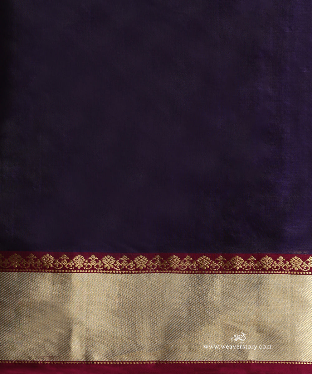 Dark_Purple_Handloom_Pure_Silk_Chanderi_Saree_With_Gold_Zari_Flowers_Boota_And_Gold_Havy_Border_With_Plum_Selvedge_WeaverStory_05