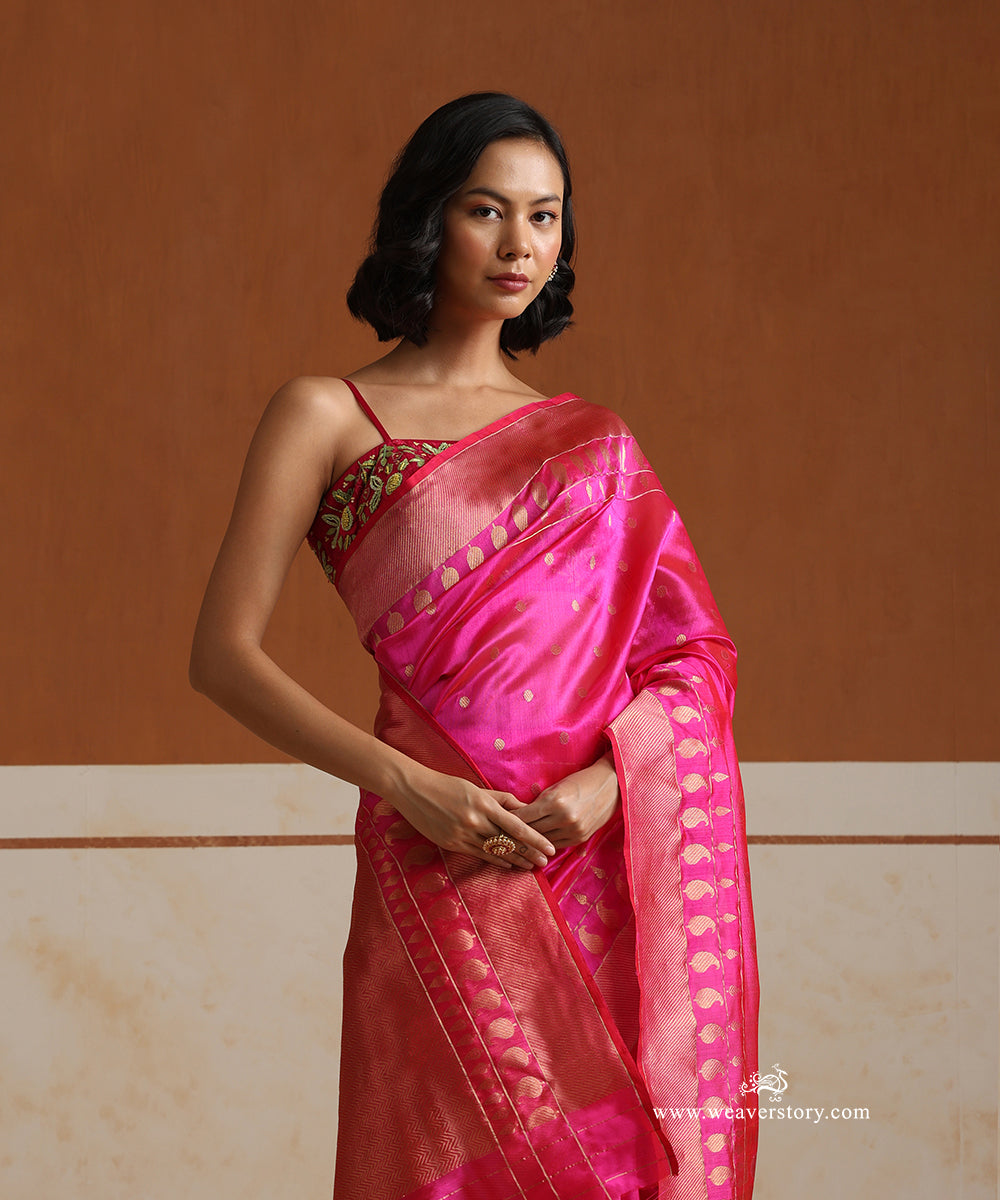 Hot_Pink_Handloom_Pure_Silk_Chanderi_Saree_With_Gold_Zari_Flowers_Boota_And_Gold_Heavy_Border_WeaverStory_02
