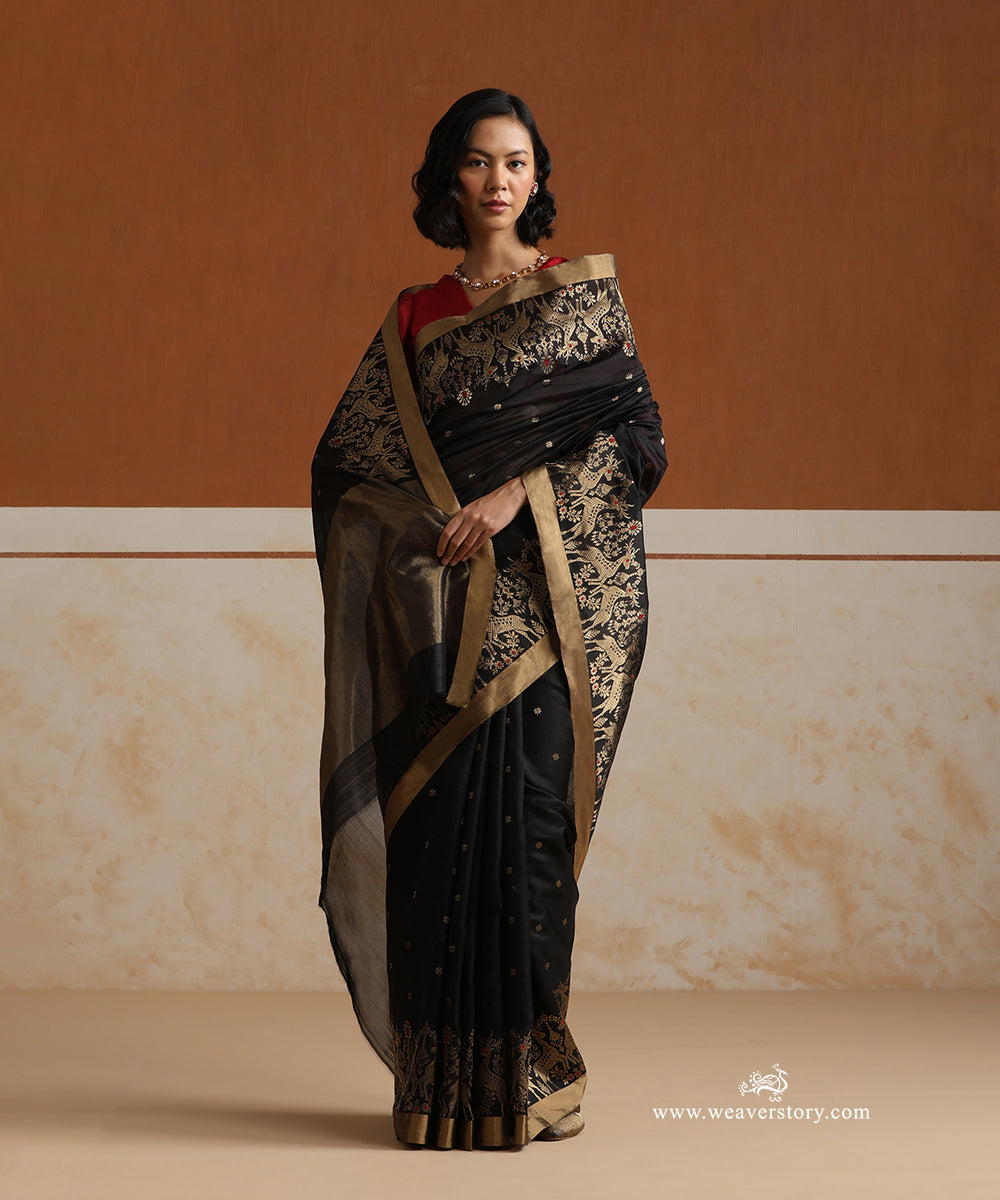 Black_Handloom_Pure_Silk_Chanderi_Saree_With_Gold_Zari_Flowers_Bota_And_Deer_Motifs_Border_WeaverStory_01