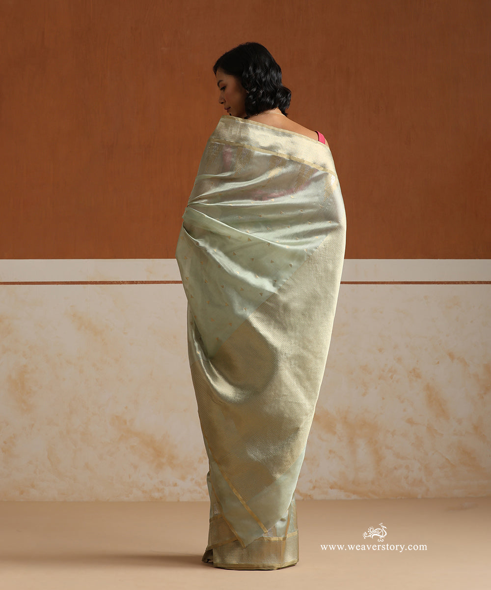 Pastel_Green_Handloom_Pure_Silk_Chanderi_Saree_With_Temple_Border_WeaverStory_03