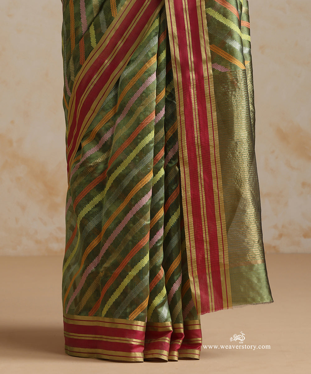 Heena_Green_Handloom_Pure_Silk_Chanderi_Saree_With_Multi_Colour_Aada_Jaal_WeaverStory_04