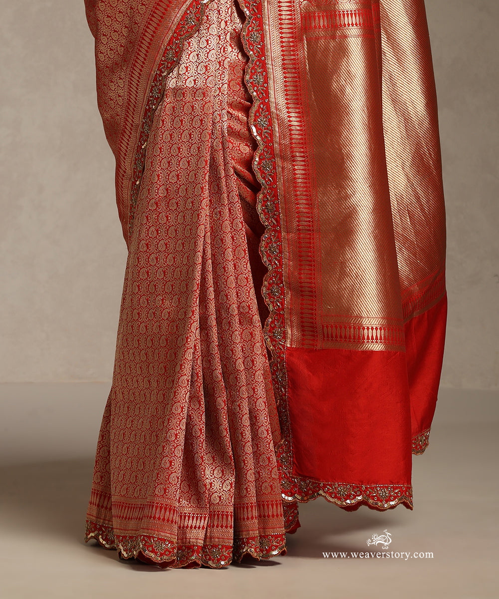 Red_Handloom_Pure_Katan_Silk_Banarasi_Kimkhab_Saree_With_Hand_Emboridery_WeaverStory_04
