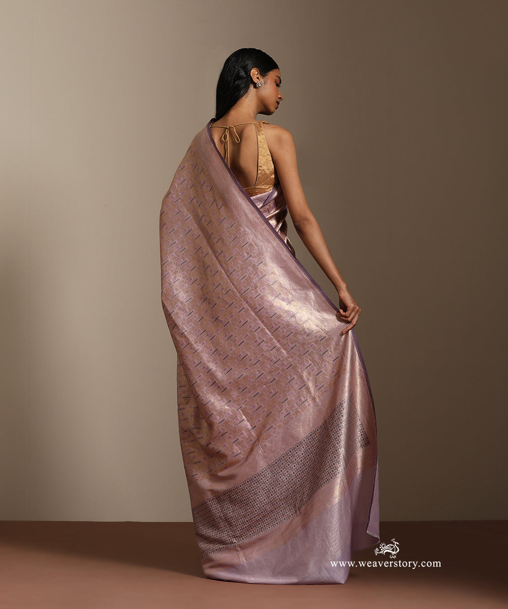 Mouve_Handloom_Pure_Soft_Katan_Silk_Banarasi_Saree_Meena_Kimkhab_Saree_With_Purple_Selvedge_WeaverStory_03