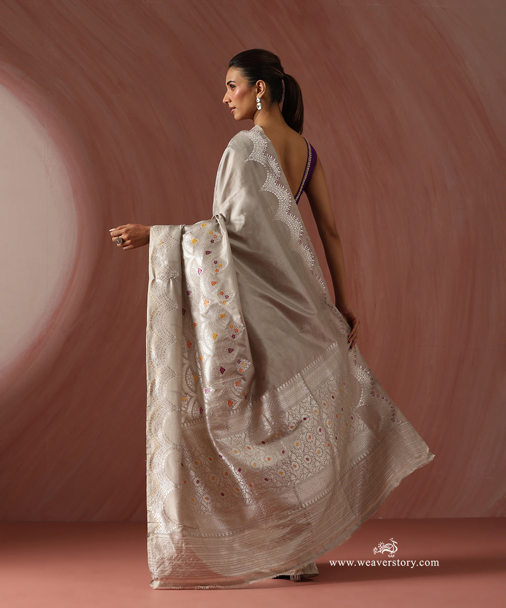 Grey_Handloom_Pure_Katan_Silk_Banarasi_Kadhwa_Scalloped_Saree_With_Multicolour_Meena_WeaverStory_03