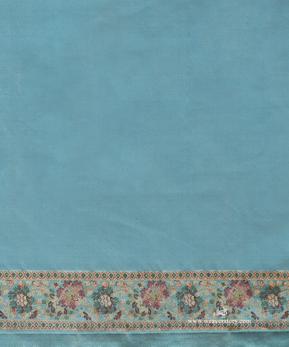 Ice_Blue_Handloom_Pure_Katan_Silk_Tanchoi_Jamawar_Saree_With_Allover_Multi_Colour_Floral_Jall_WeaverStory_05