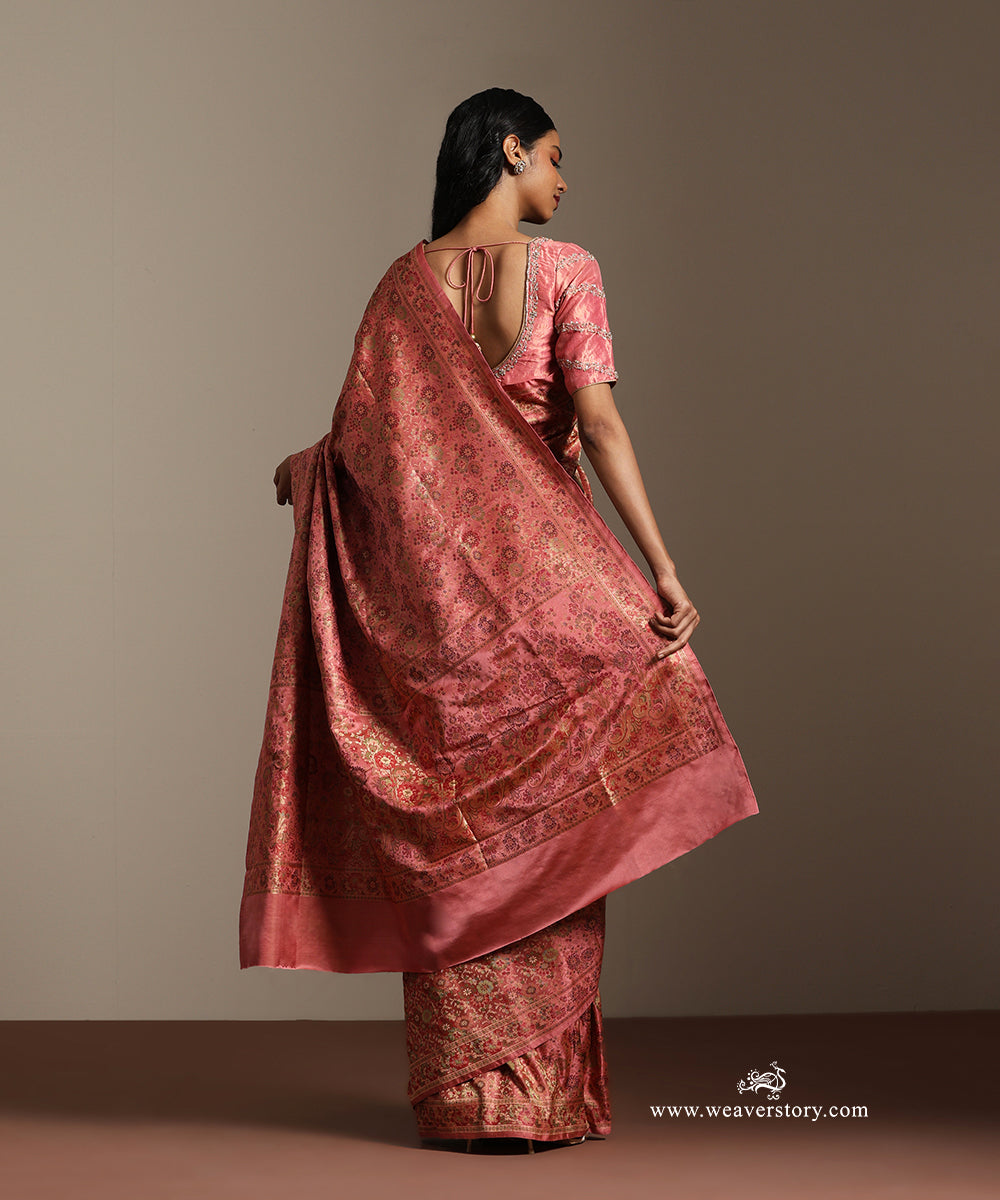 Old_Rose_Handloom_Pure_Katan_Silk_Tanchoi_Jamawar_Saree_With_Allover_Floral_Jall_WeaverStory_03