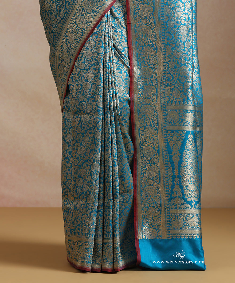 Firozi_Handloom_Pure_Katan_Silk_Kimkhab_Banrasi_Saree_With_Flower_Jall_WeaverStory_04