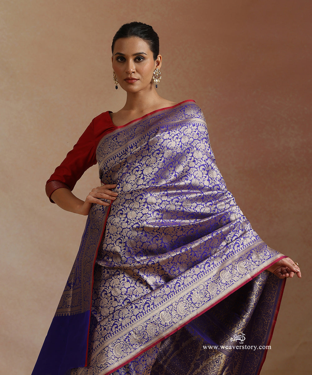 Electric_Blue_Handloom_Pure_Katan_Silk_Kimkhab_Banrasi_Saree_With_Flower_Jall_WeaverStory_01