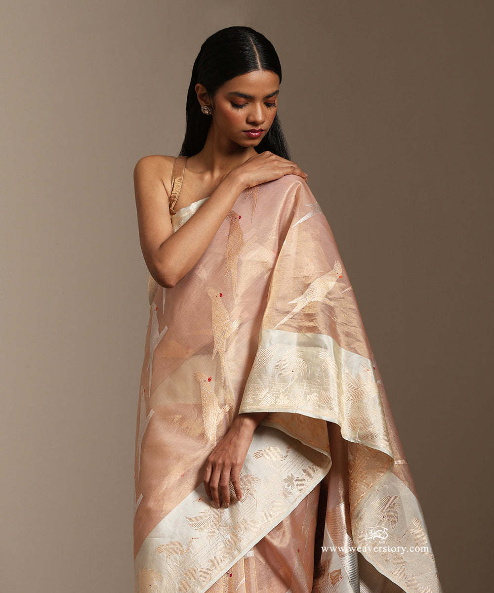 Soft_Pink_Handloom_Pure_Tissue_Silk_Cockatail_Motif_Saree_With_Duck_Motif_On_Border_And_Red_Meena_WeaverStory_02