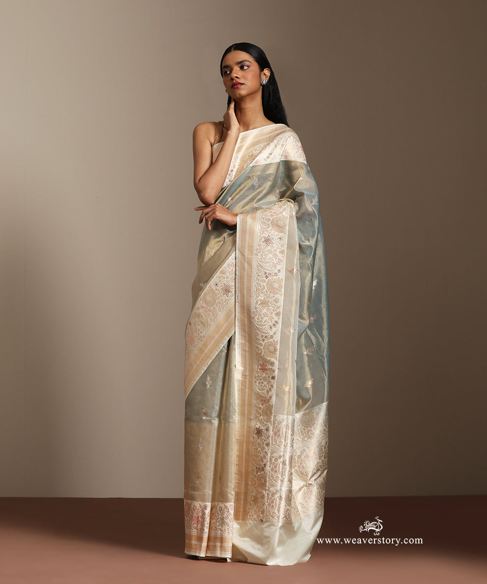 Pastel_Green_And_Baige_Handloom_Pure_Tissu_Silk_Banarasi_Saree_With_Katan_Silk_Kadiyal_Meenakari_Border_And_Gold_Silver_Motifs_WeaverStory_01