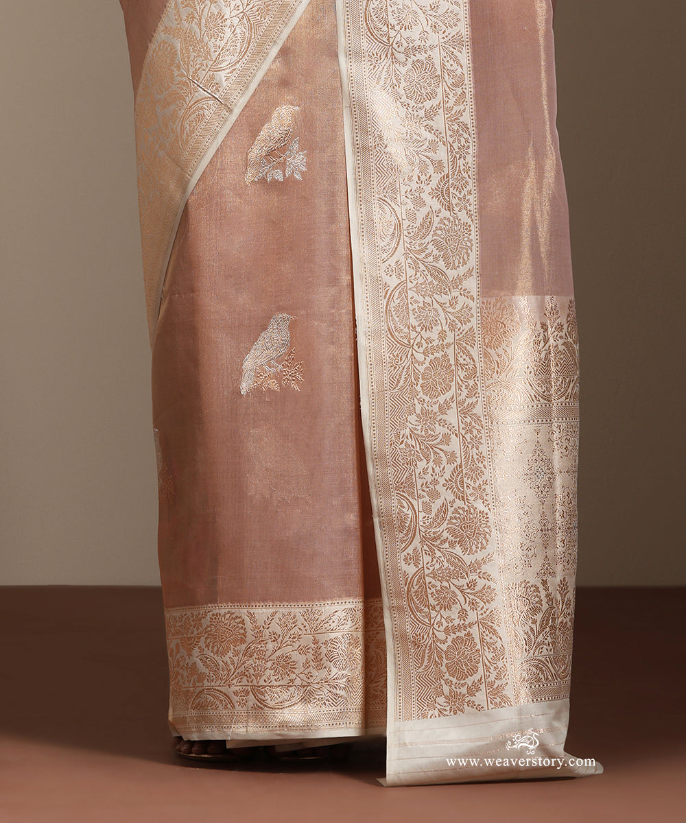 Soft_Pink_Handloom_Pure_Tissue_Silk_Banarasi_Saree_With_Katan_Silk_Kadiyal_Border_And_Birds_Motifs_WeaverStory_04