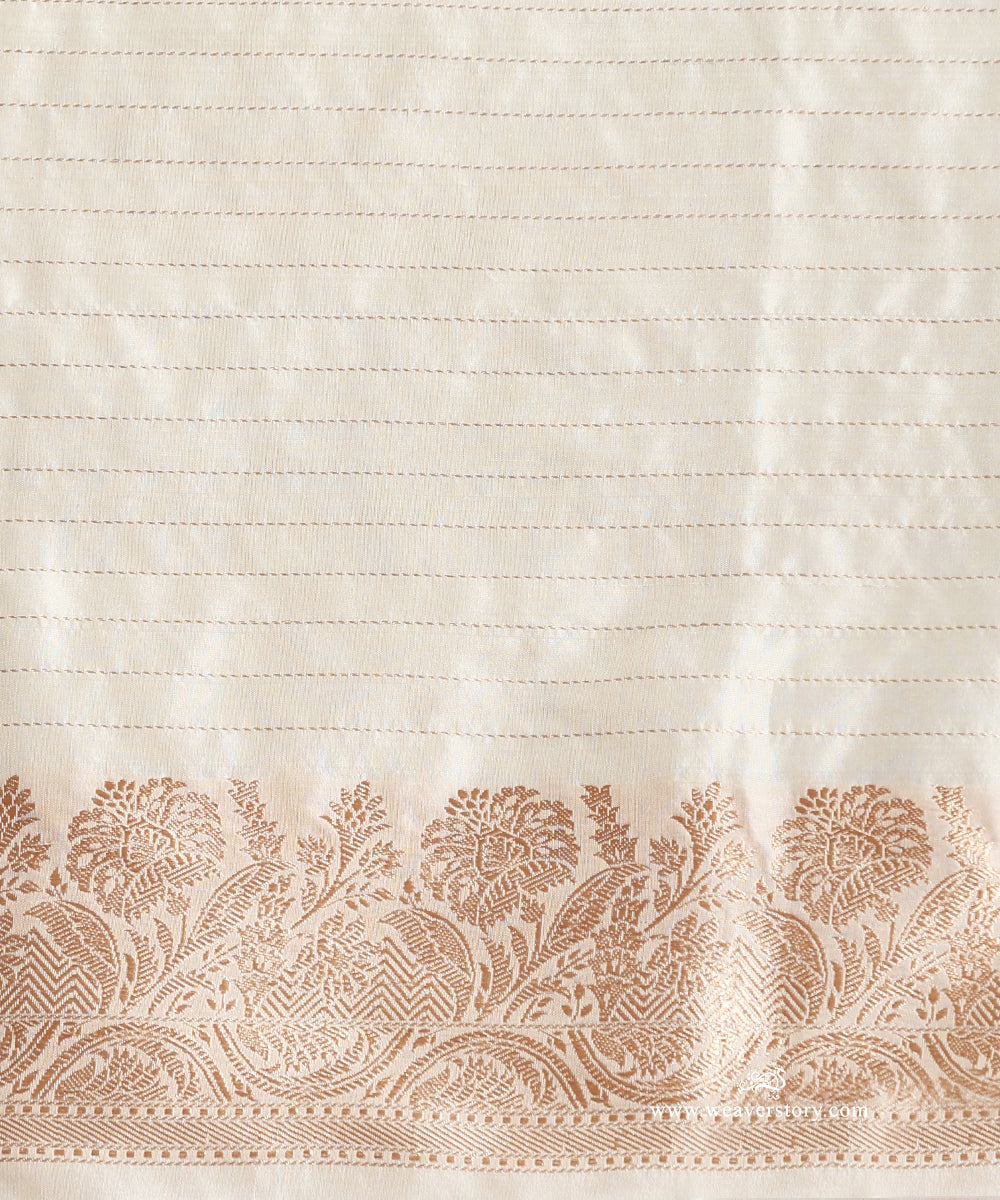 Soft_Pink_Handloom_Pure_Tissue_Silk_Banarasi_Saree_With_Katan_Silk_Kadiyal_Border_And_Birds_Motifs_WeaverStory_05
