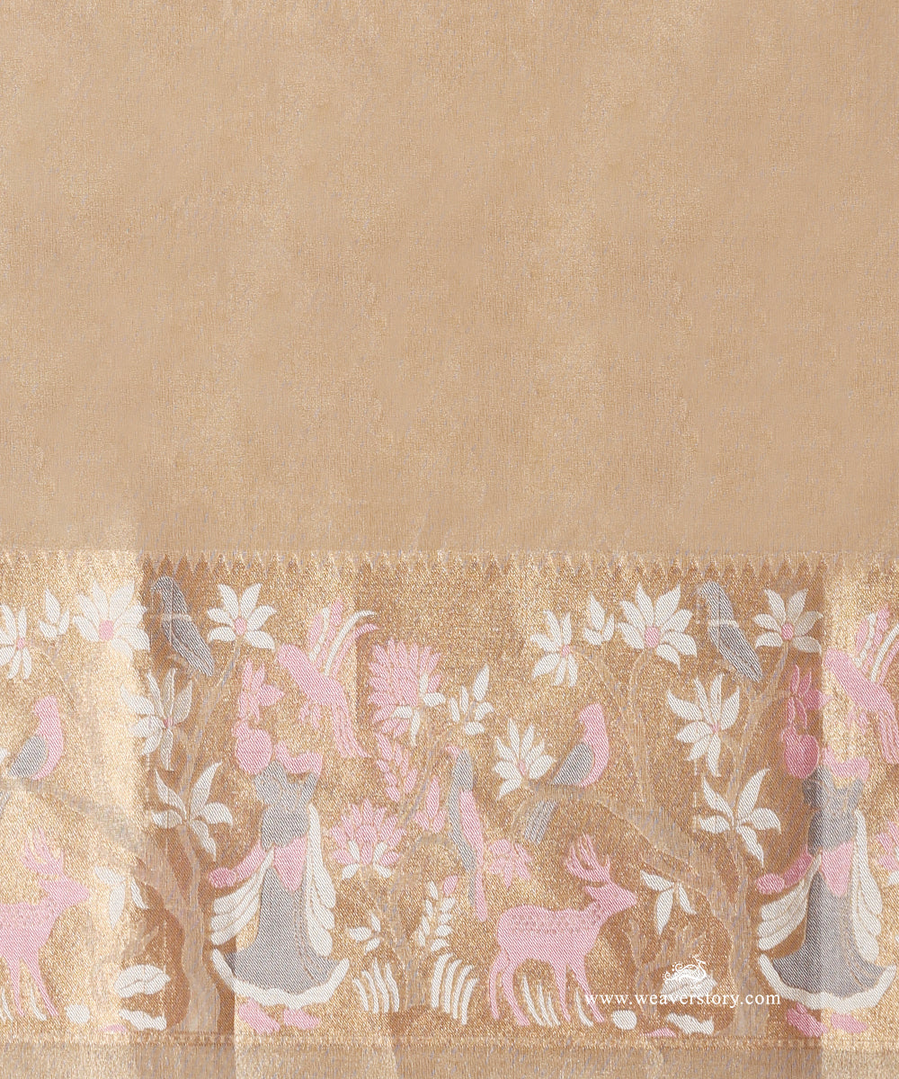 Gold_Handloom_Pure_Tissue_Silk_Banarasi_Shikargha_Saree_With_Zebra_Motifs_On_Pallu_WeaverStory_05