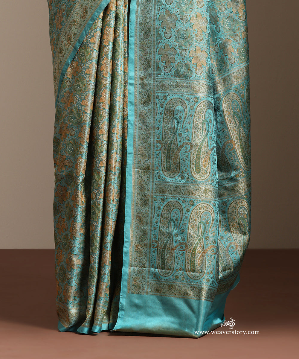 Ice_Blue_Handloom_Pure_Katan_Silk_Tanchoi_Banarasi_Saree_With_Rose_Flower_Jall_And_Ambi_Border_WeaverStory_04
