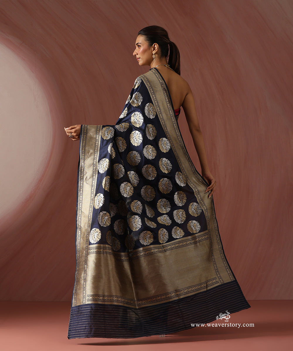 Navy_Blue_Handloom_Pure_Katan_Silk_Banarasi_Saree_With_Kadhwa_Birds_Boota_WeaverStory_03
