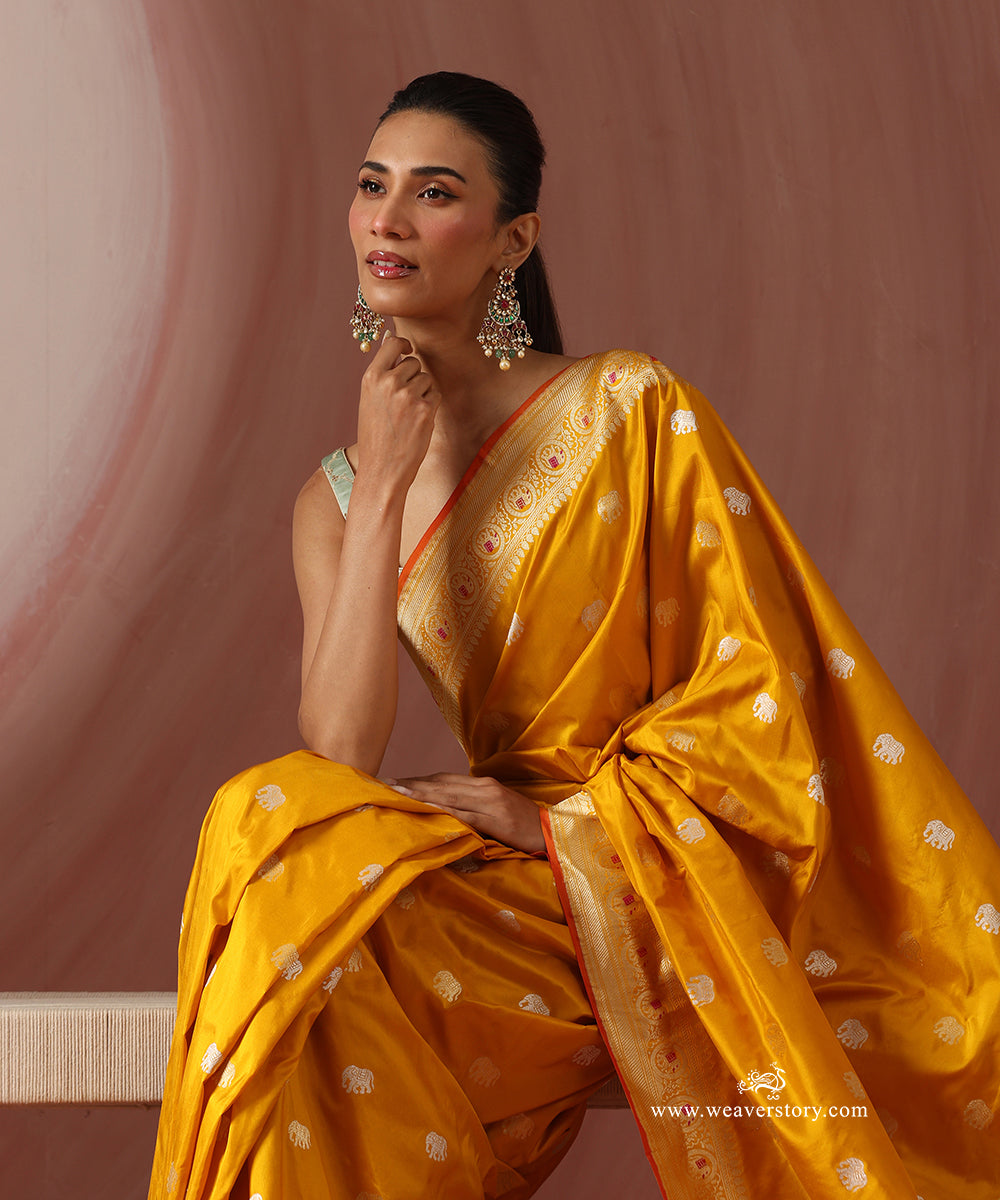 Yellow_Handloom_Pure_Katan_Silk_Banarasi_Kadhwa_Saree_With_Elephant_Booti_And_Pink_Meena_WeaverStory_02