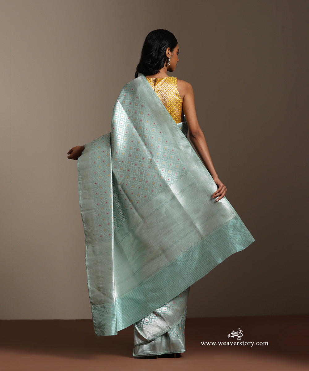 Ice_Blue_Handloom_Pure_Katan_Silk_Banarasi_Meenakari_Kimkhab_Saree_With_Solver_Zari_WeaverStory_03