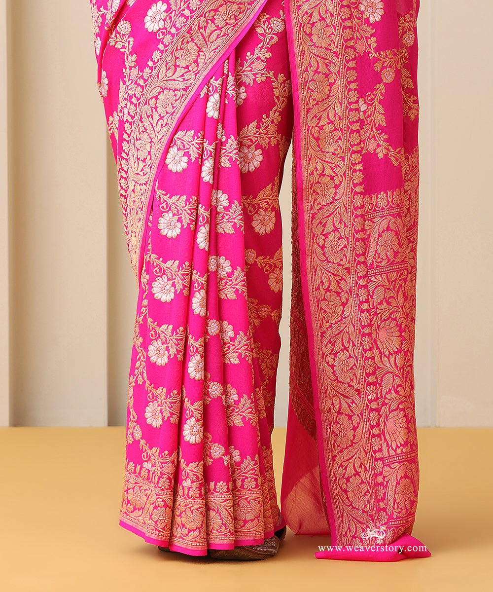 Pink_Handloom_Pure_Georgette_Banarasi_Kadhwa_Flower_Jaal_Saree_With_Sona_Zari_Border_WeaverStory_04