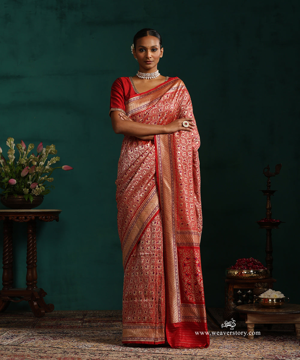 Red_Handloom_Real_Zari_Pure_Katan_Silk_Banarasi_Saree_With_Small_Elephant_And_Peacock_Motifs_With_Purple_Meena_WeaverStory_02