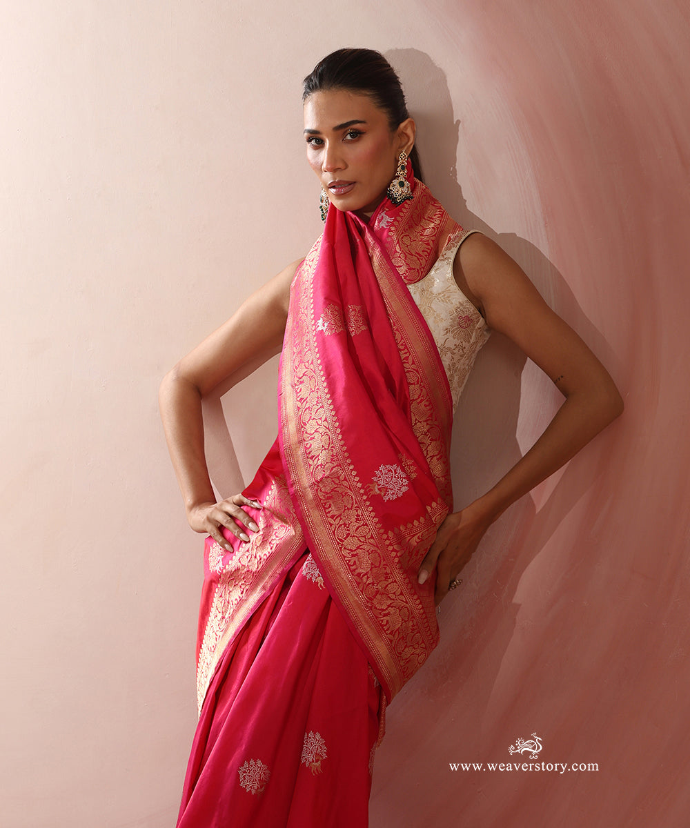 Pink_Handloom_Pure_Katan_Silk_Banarasi_Saree_With_Deer_And_Tree_Boota_With_Elephant_And_Peacock_Motif_Border_WeaverStory_02