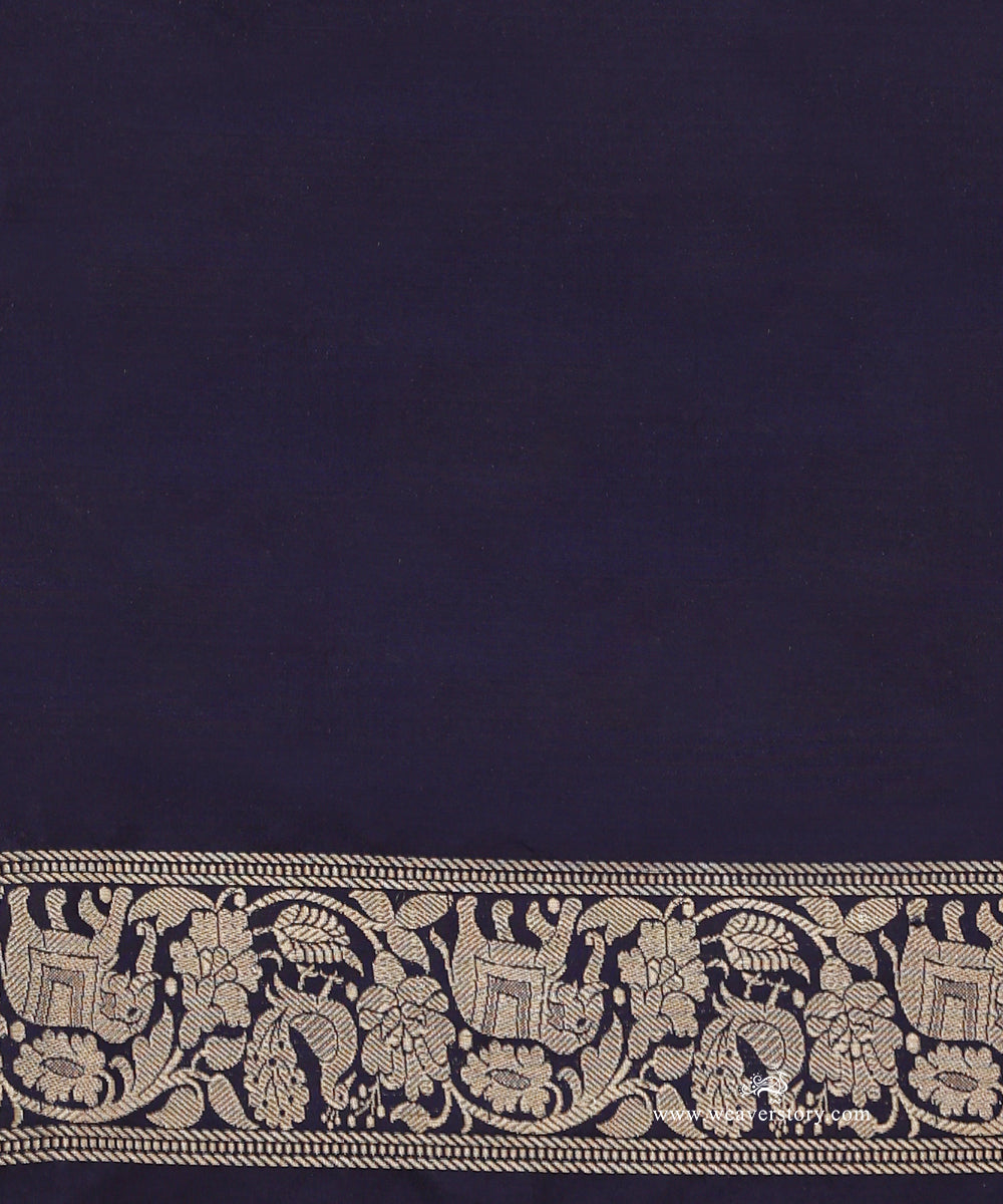 Blue_Handloom_Pure_Katan_Silk_Banarasi_Saree_With_Gold_Silver_Deer_Family_Motifs_And_Elephant_Motif_Border_WeaverStory_05
