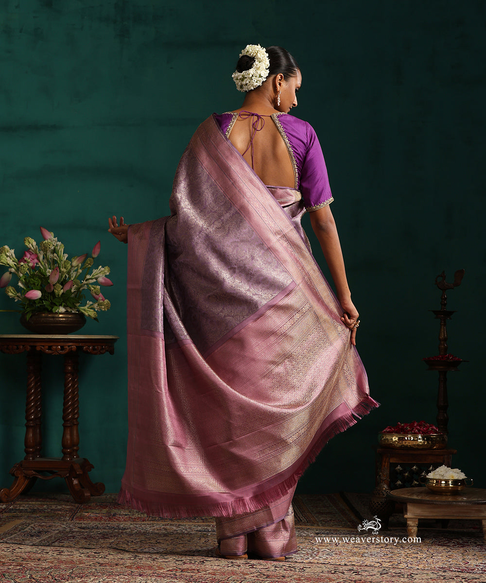 Old_Lavender_Pure_Silk_Kanjivarm_Saree_With_All_Over_Antique_Zari_Braocade_Weave_WeaverStory_03