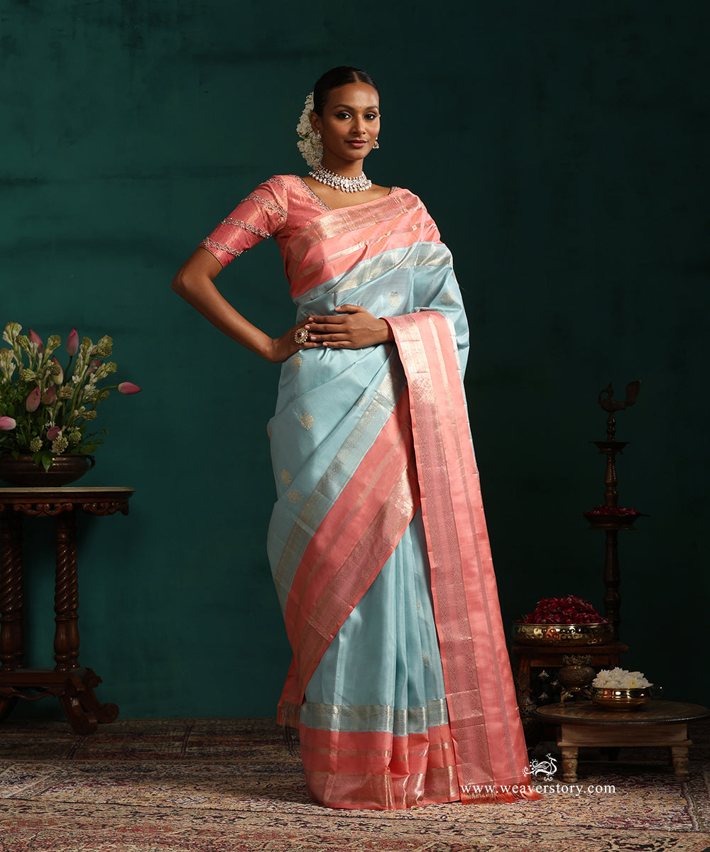 Sky_Blue_Pure_Silk_Pure_Zari_Kanjivaram_Saree_With_Ganderberunda_Motif_And_Pink_Korwai_Border_WeaverStory_01