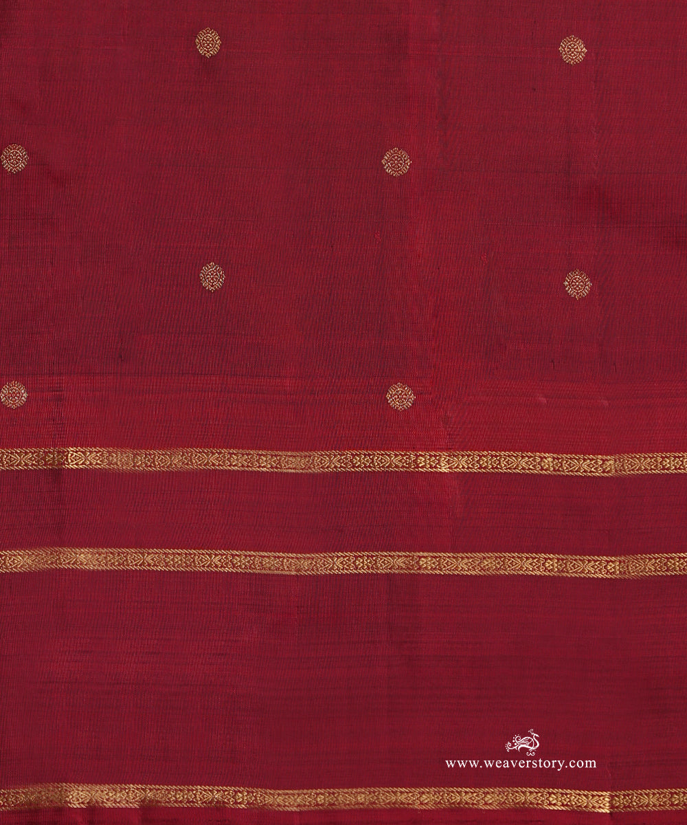 Wine_Handloom_Pure_Silk_Pure_Zari_Striped_Saree_With_Chakram_Motifs_And_Maroon_Korwai_Border_WeaverStory_05