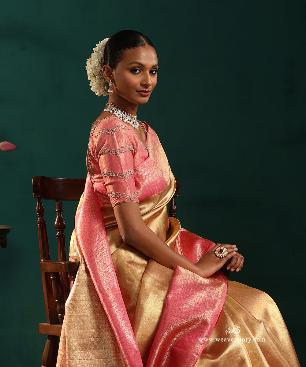 Gold_Pure_Tissue_Silk_Twill_Weave_Kanjivaram_Saree_With_Pink_Border_WeaverStory_02