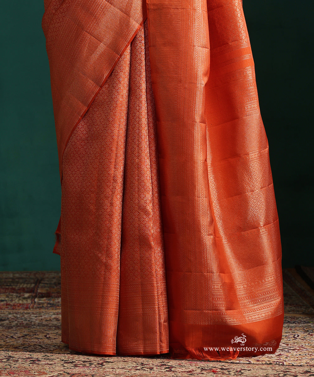 Rust_And_Gold_Pure_Kanjivaram_Saree_With_Zari_Brocade_Weave_WeaverStory_04