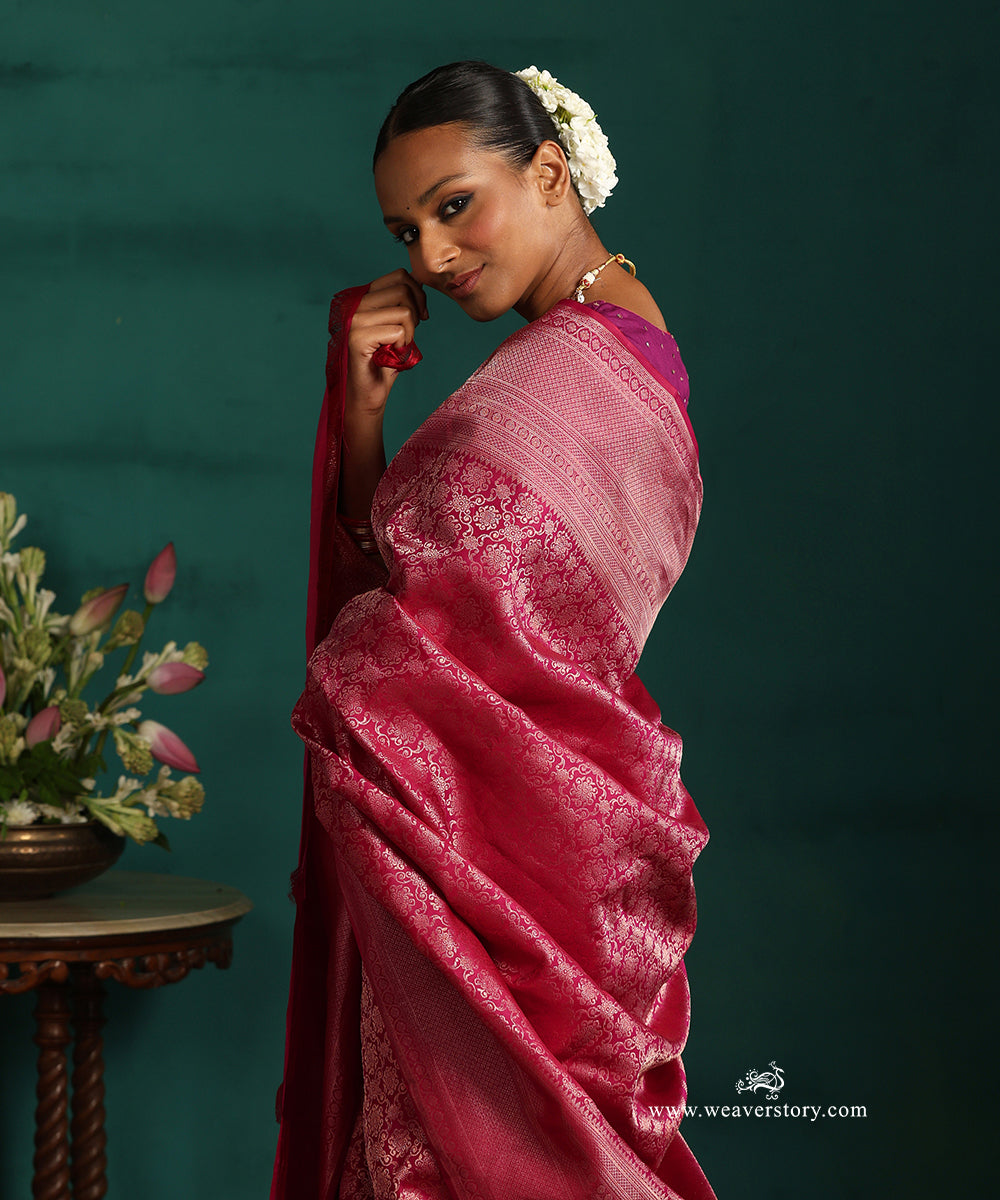 Plum_Pure_Silk_Kanjivaram_Saree_With_All_Over_Floral_Jaal_In_Antique_Zari_WeaverStory_02