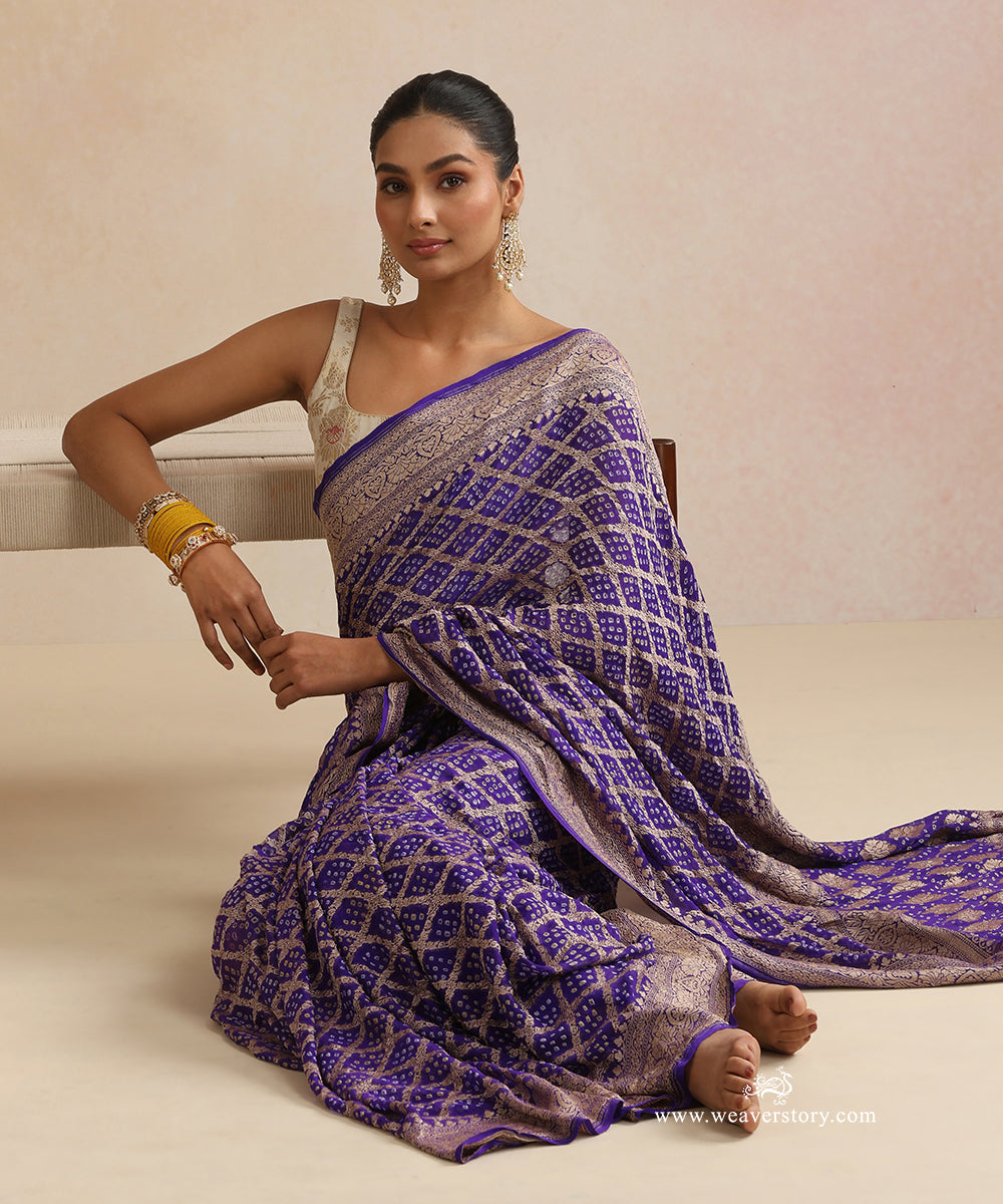 Ink_Blue_Red_Handloom_Pure_Georgette_Banarasi_Bandhej_Saree_With_Checkered_Zari_WeaverStory_02