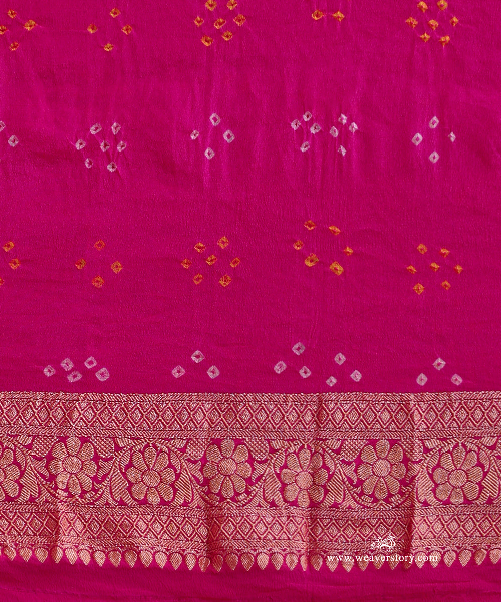 Rani_Pink_And_Baby_Pink_Shaded_Handloom_Pure_Georgette_Banarasi_Bandhej_Saree_WeaverStory_04