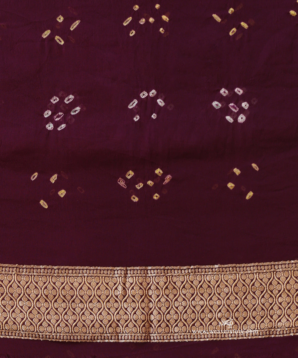 Burgundy_Handloom_Pure_Georgette_Banarasi_Bandhej_Saree_With_Leaf_And_Floral_Jaal_WeaverStory_05