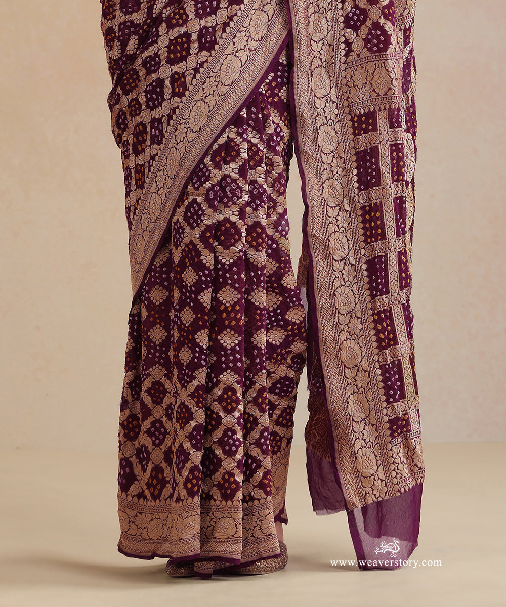 Purple_Handloom_Pure_Georgette_Banarasi_Bandhej_Saree_With_Floral_Checkered_Zari_WeaverStory_04
