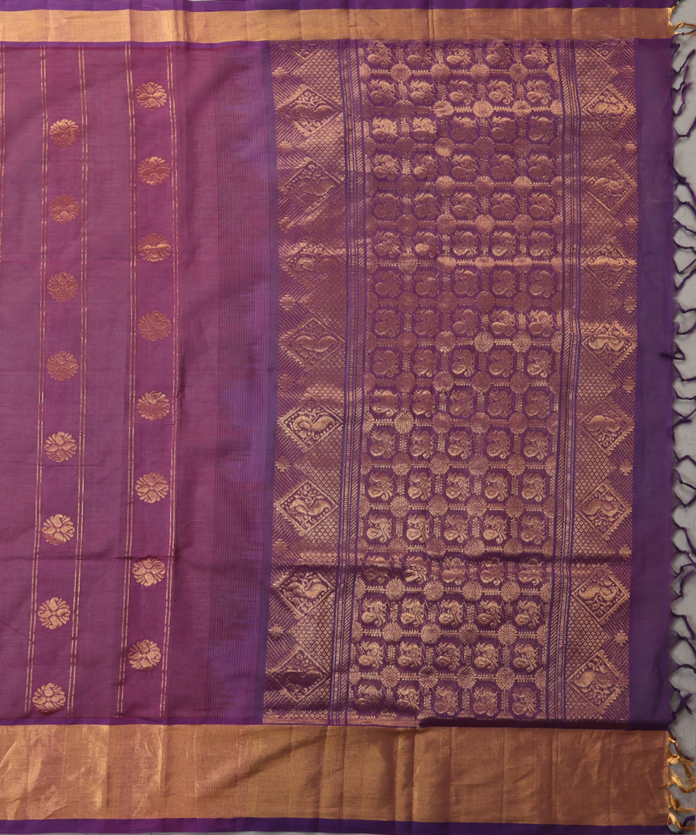 Purple_Handloom_Pure_Cotton_Venkatagiri_Saree_With_Gold_Floral_Bootas_And_Zari_Border_WeaverStory_03