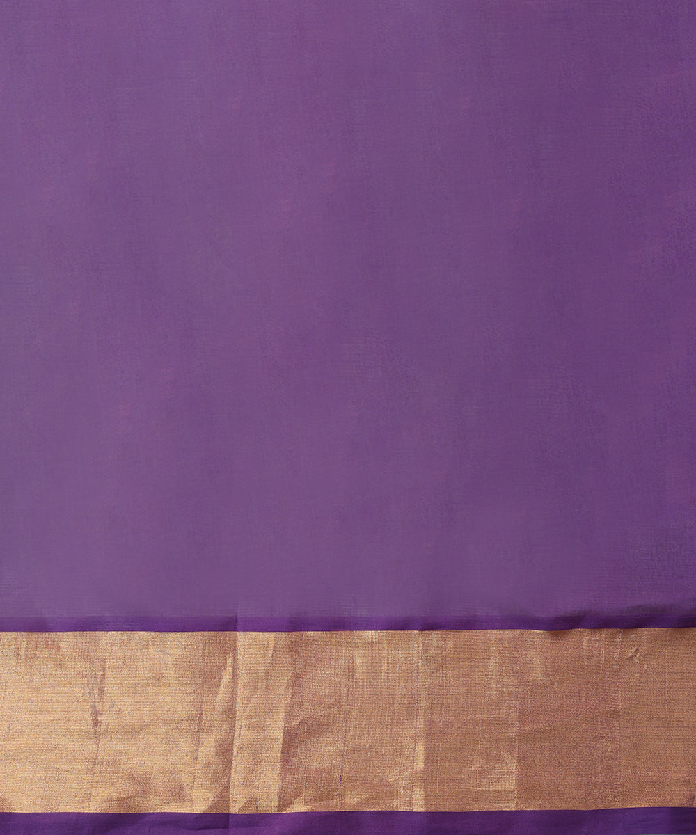 Purple_Handloom_Pure_Cotton_Venkatagiri_Saree_With_Gold_Floral_Bootas_And_Zari_Border_WeaverStory_04