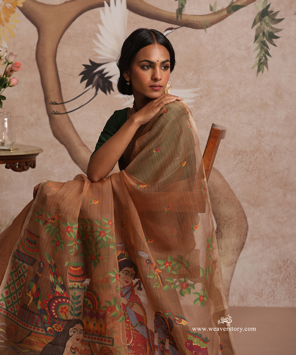 Light_Brown_Handloom_Pure_Muslin_Dhakai_Jamdani_Saree_With_Lord_Radha_Kishana_On_Pallu_WeaverStory_03