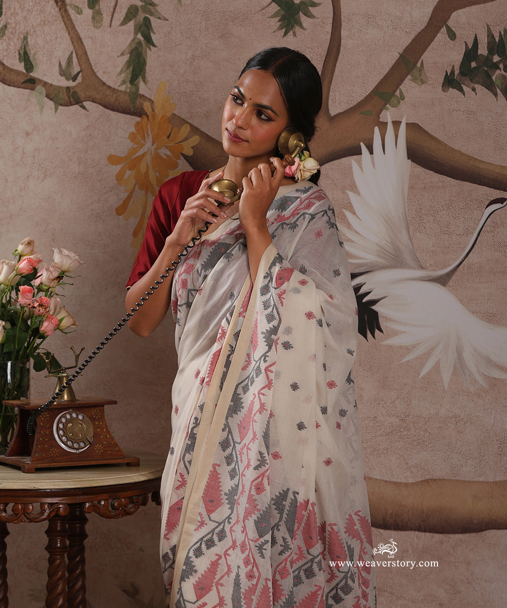 White_Handloom_Pure_Khadi_Dhakai_Jamdani_Saree_With_Allover_Red_And_Black_Booti_WeaverStory_03