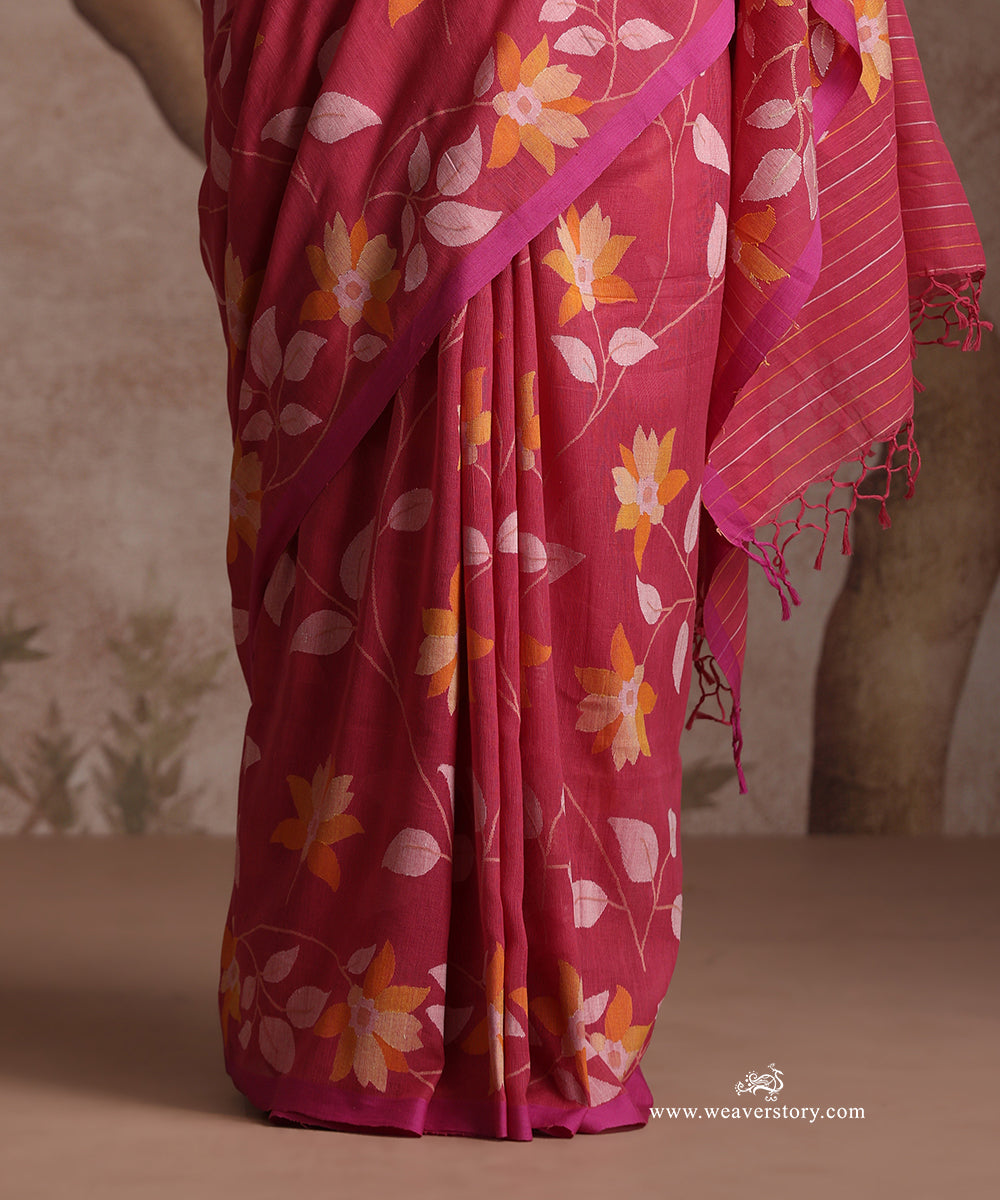 Pink_Handloom_Pure_Khadi_Dhakai_Jamdani_Saree_With_Allover_Floral_Jaal_WeaverStory_05