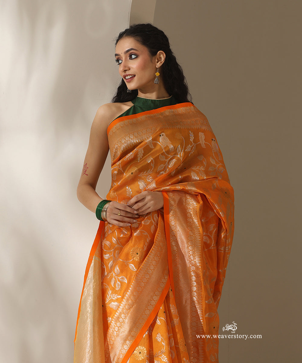 Soffron_Handloom_Pure_Silk_Chanderi_Donaliya_Saree_With_Allover_Floral_Jaal_And_Green_Meena_Birds_Motif_WeaverStory_02