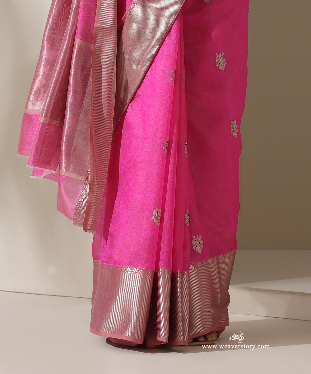 Pink_Handloom_Pure_Silk_Chanderi_Eknaliyasaree_With_Green_Meena_Flower_Boota_And_Silver_Zari_Big_Border_WeaverStory_04