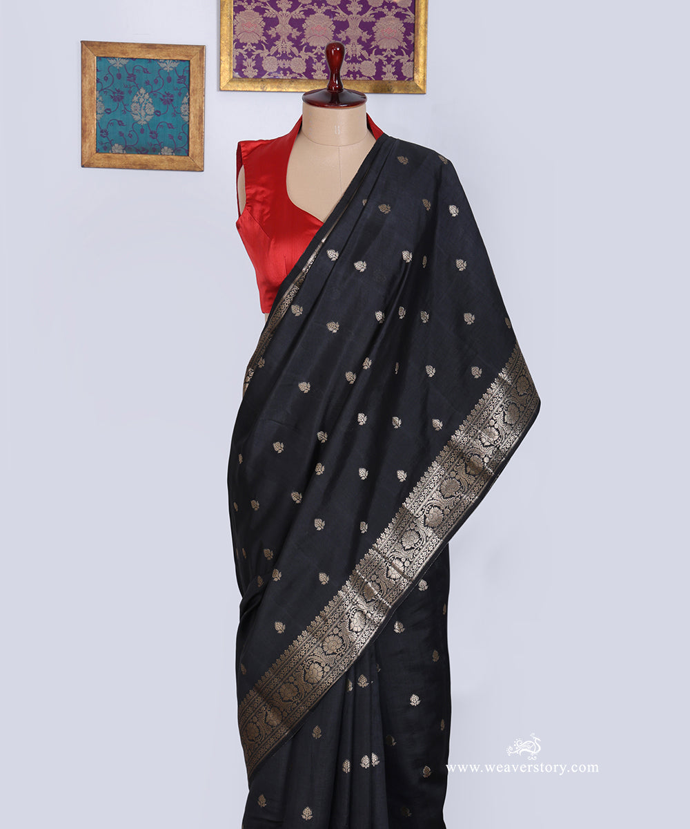 Black_Handloom_Pure_Chiniya_Silk_Banarasi_Saree_With_Cutwork_Boota_And_Havey_Blouse_WeaverStory_02