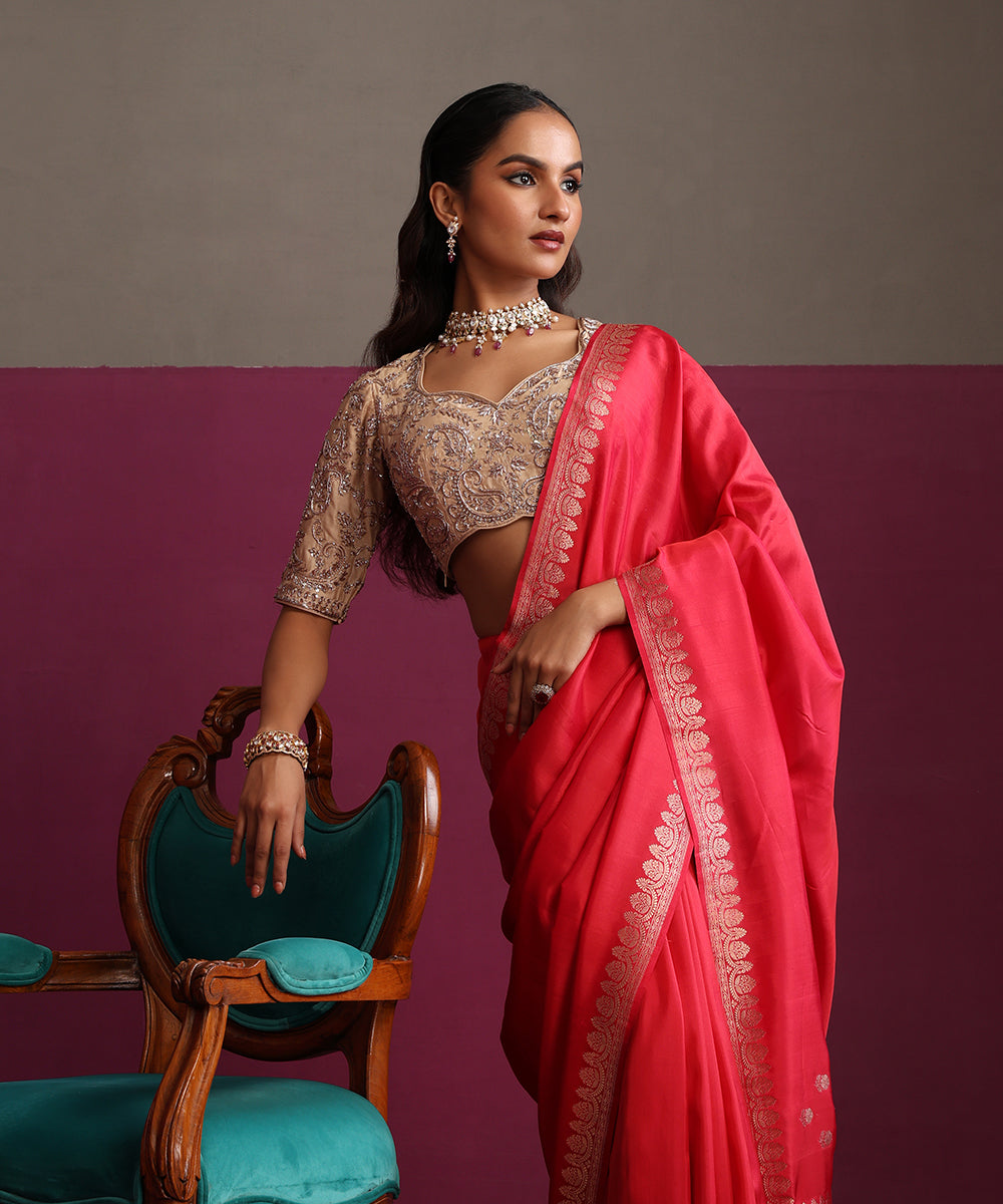 Fuchsia_Pink_Pure_Katan_Silk_Banarasi_Saree_With_Zari_Border_WeaverStory_01