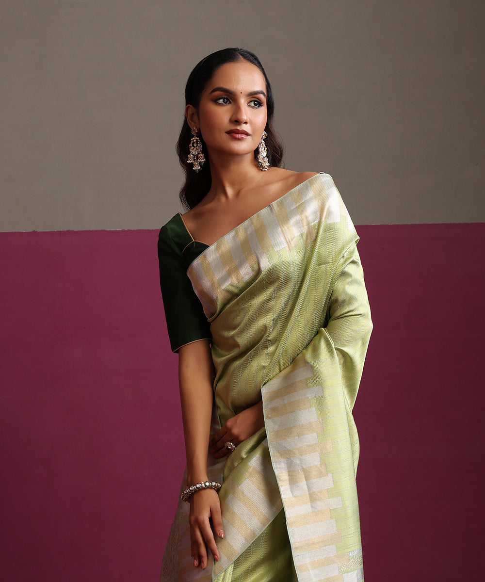 Lemon_Pure_Katan_Silk_Banarasi_Tanchoi_Saree_With_Sona_Rupa_Zari_Border_WeaverStory_01